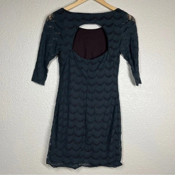 🔴 5 for $25! Free People Mini Dress Holly's Lace Bodycon Scalloped Sz‎ XS - Picture 3 of 9